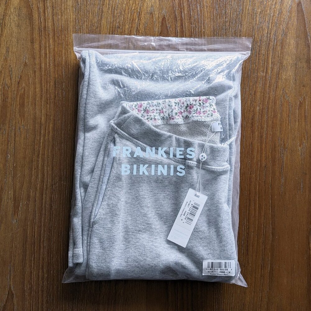 NWT Frankie's Bikinis Avalon Sweat Pant